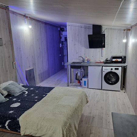 Luxury Apartament In تشيسيناو المظهر الخارجي الصورة